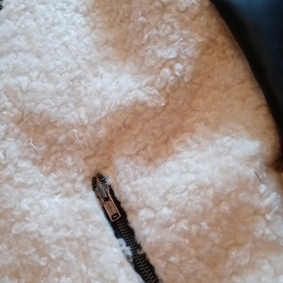 American Eagle Outfitters faux fur jacket Large - Picture 11 of 16